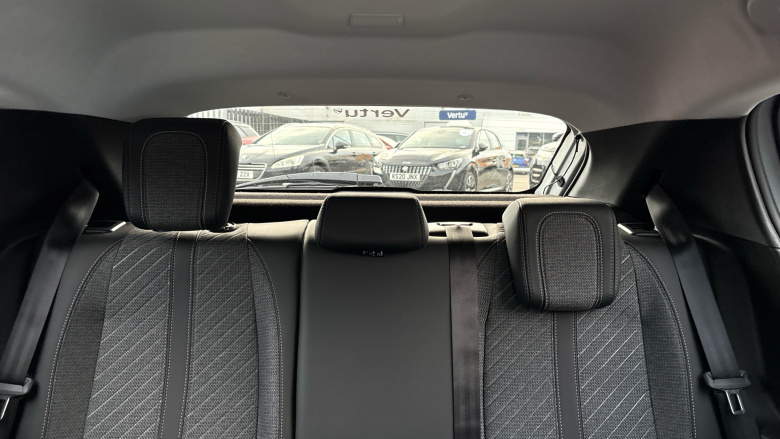 Peugeot 208 1.2 Hybrid 110 Allure 5dr e-DSC6 Petrol Hatchback